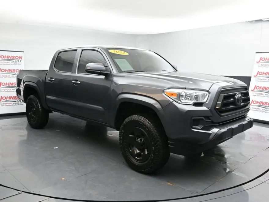 2022 Toyota Tacoma SR Double Cab V6 photo 1