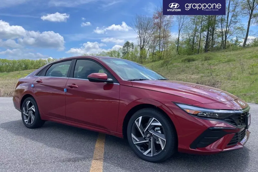 2025 Hyundai Elantra Hybrid Limited photo 1