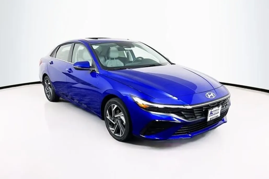 2025 Hyundai Elantra Hybrid Limited photo 1