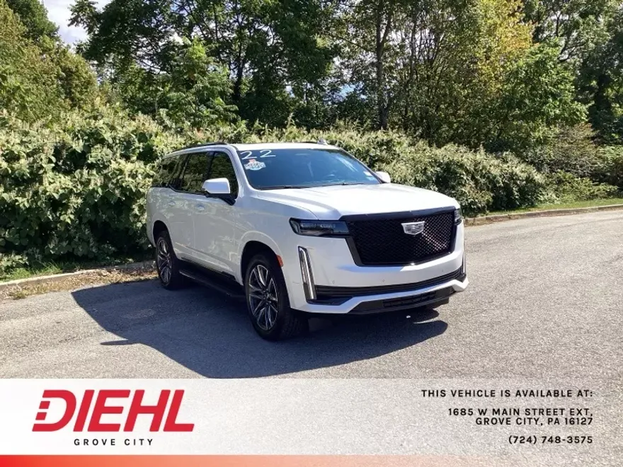 2022 Cadillac Escalade Sport photo 1