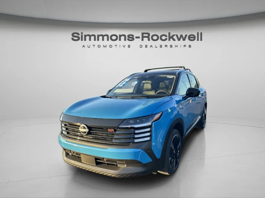 2026 Nissan Kicks SR photo 1