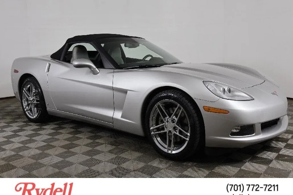 2006 Chevrolet Corvette Base photo 1
