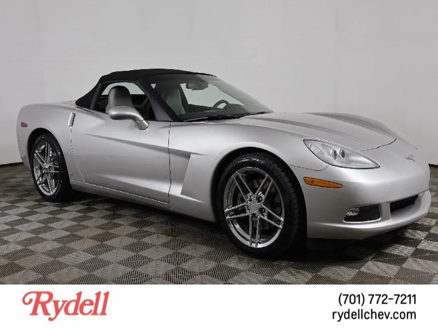2006 Chevrolet Corvette Base photo 1