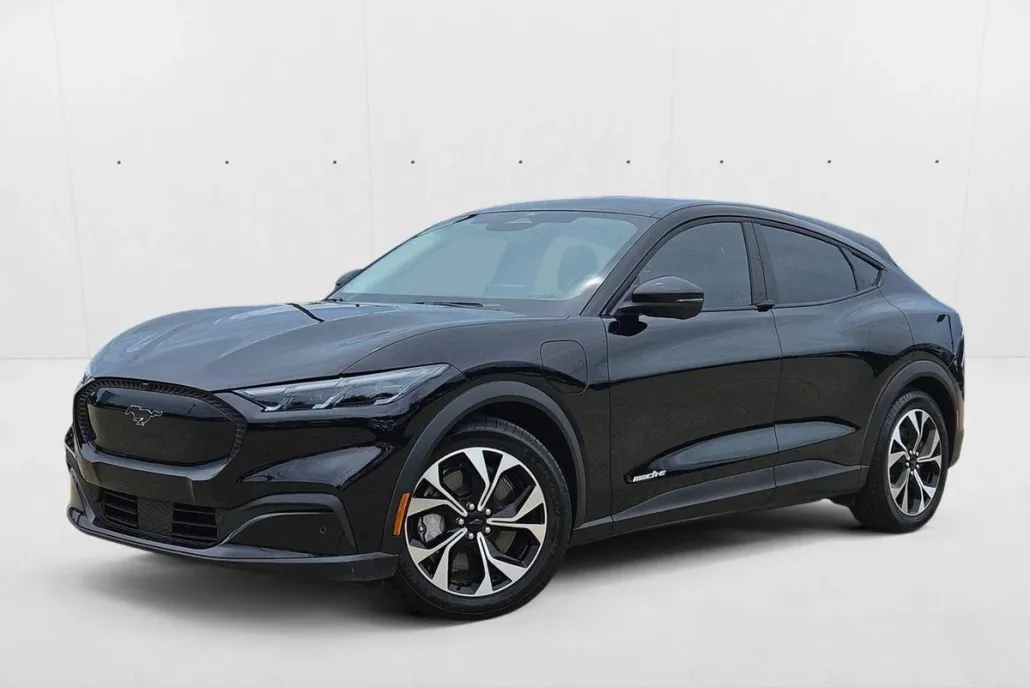 2025 Ford Mustang Mach-E Select photo 1