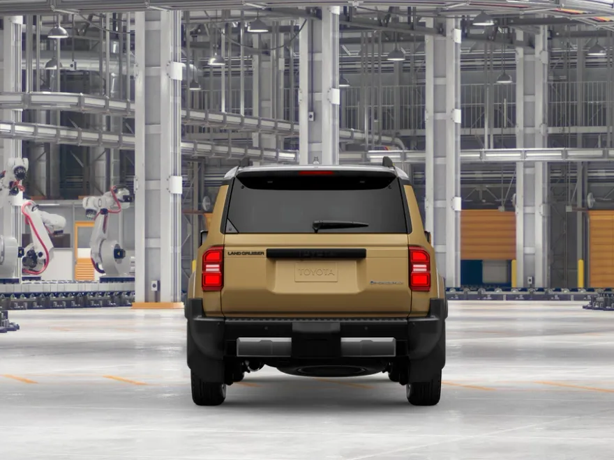 2026 Toyota Land Cruiser photo 1
