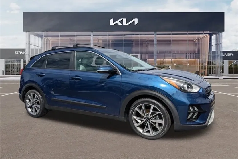 2022 Kia Niro Touring Special Edition photo 1