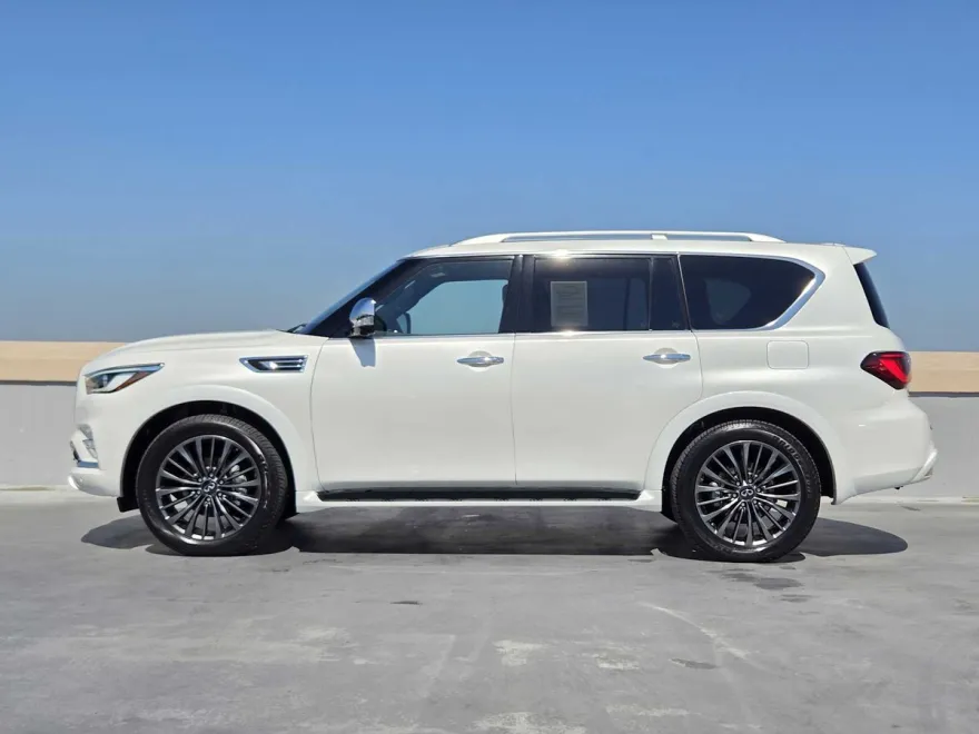 2024 Infiniti QX80 Sensory photo 1