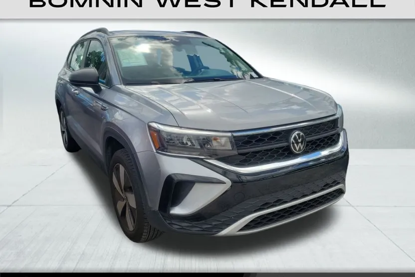 2024 Volkswagen Taos S photo 1