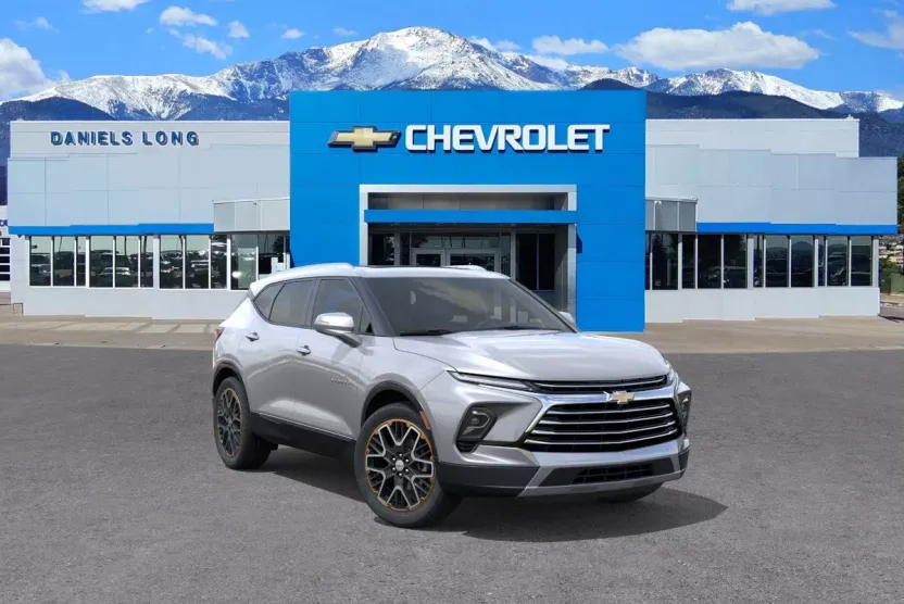 2025 Chevrolet Blazer Premier photo 1
