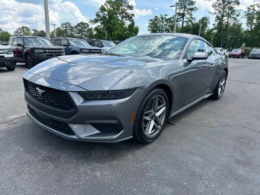 2025 Ford Mustang EcoBoost Premium photo 1