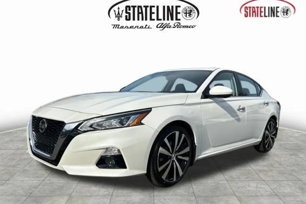 2020 Nissan Altima 2.5 Platinum photo 1