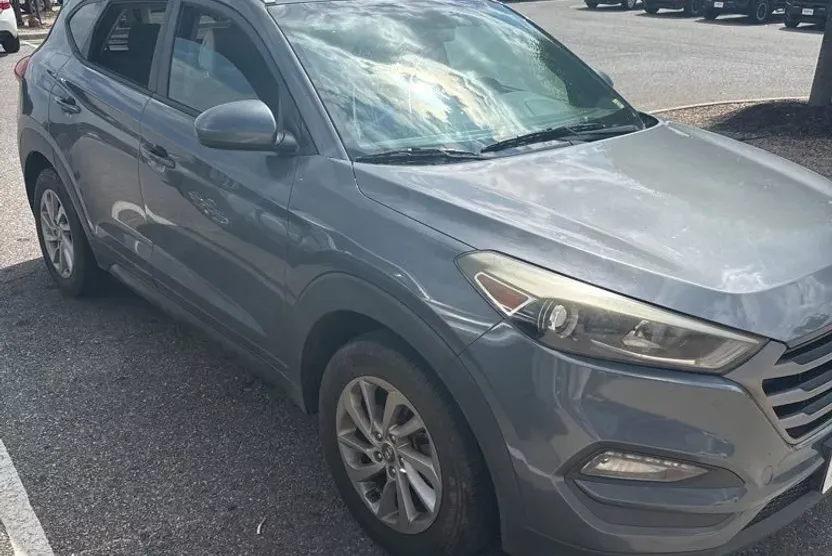 2016 Hyundai Tucson SE photo 1