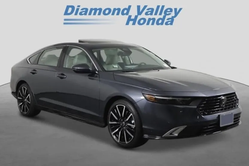 2025 Honda Accord Hybrid Touring photo 1