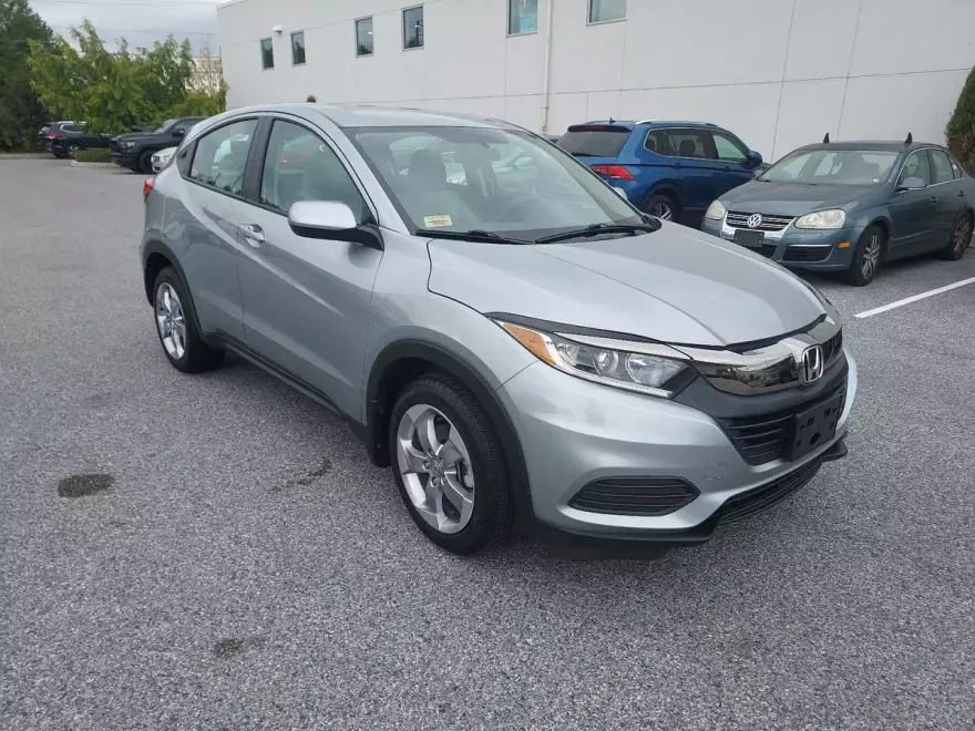 2019 Honda HR-V LX photo 1