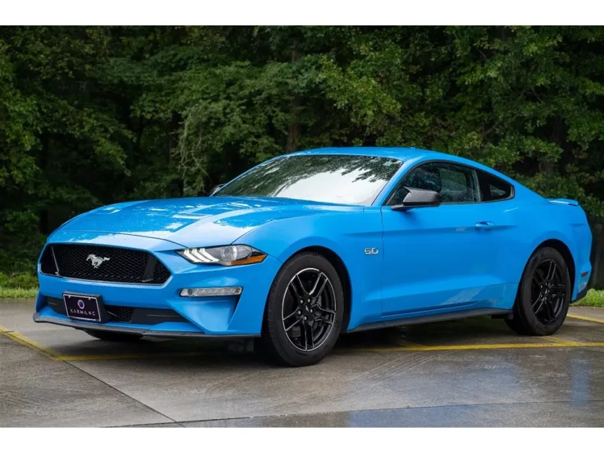 2023 Ford Mustang GT photo 1
