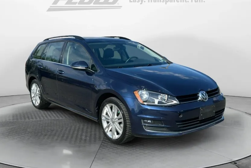 2015 Volkswagen Golf SportWagen TDI SE photo 1