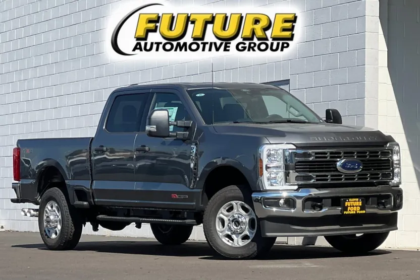 2025 Ford F-250 XLT photo 1