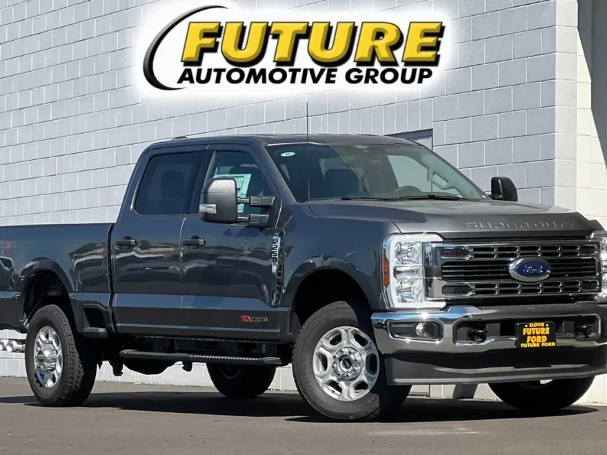 2025 Ford F-250 XLT photo 1