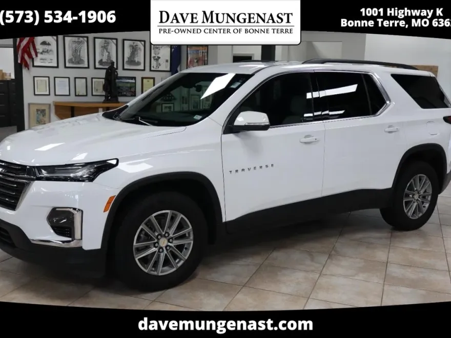 2023 Chevrolet Traverse Leather photo 1