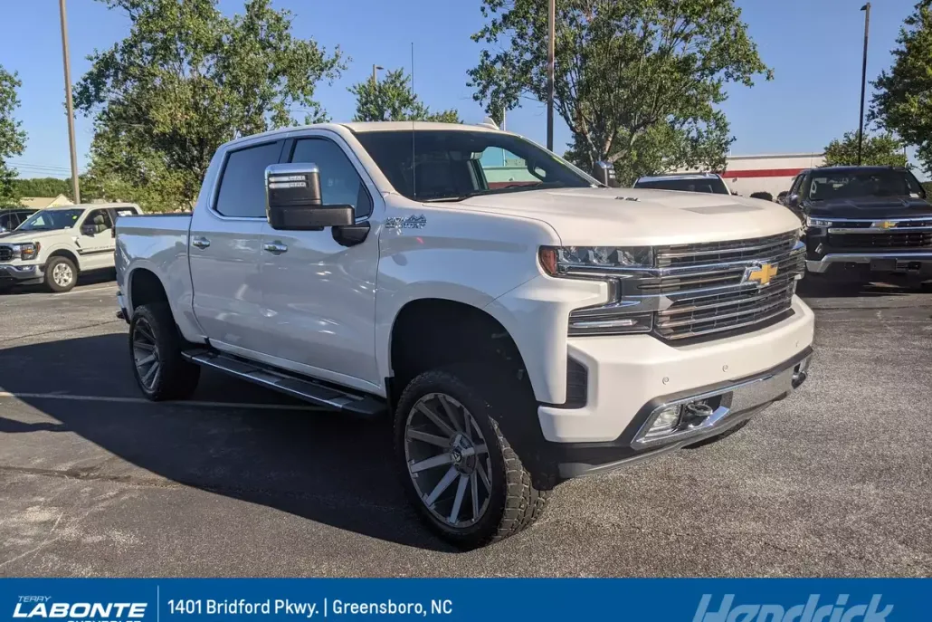 2020 Chevrolet Silverado 1500 High Country photo 1