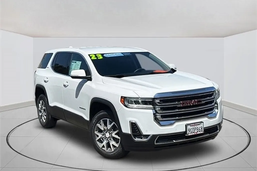 2023 Gmc Acadia SLE photo 1