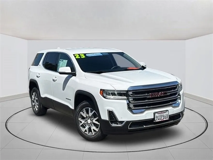 2023 Gmc Acadia SLE photo 1