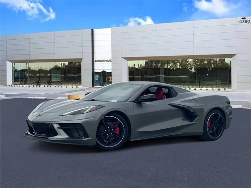 2022 Chevrolet Corvette Stingray 2LT Convertible photo 1
