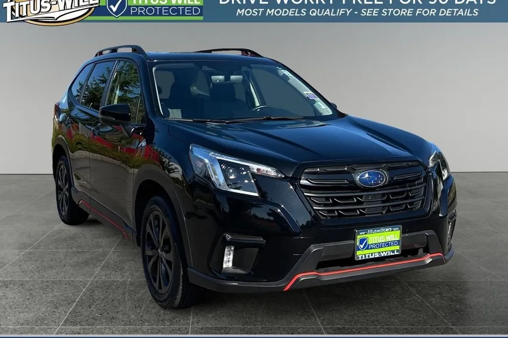 2023 Subaru Forester Sport photo 1