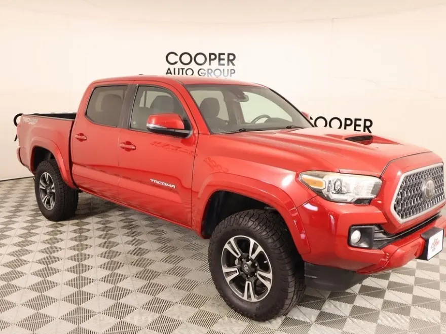 2019 Toyota Tacoma 4x4 TRD Sport V6 photo 1