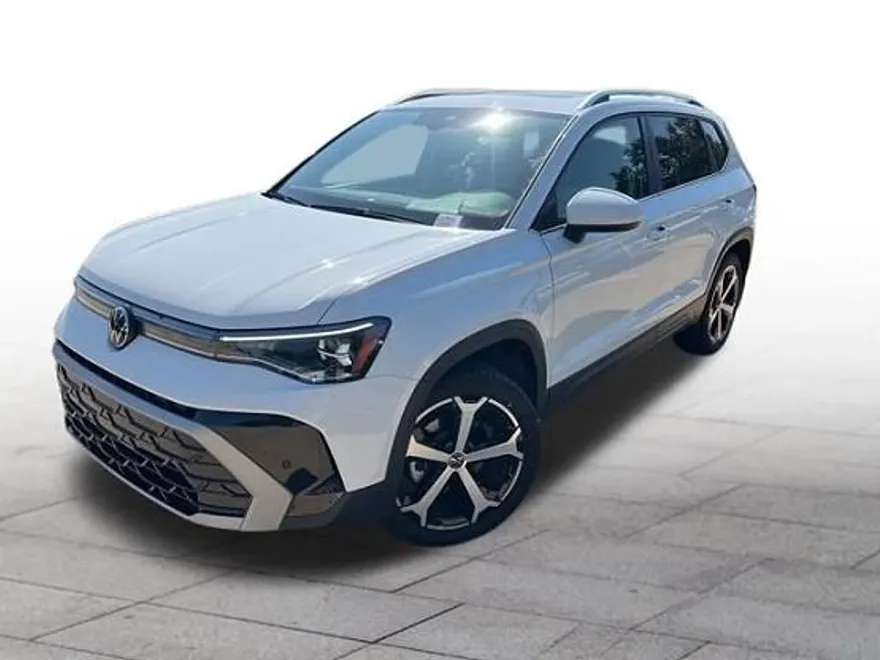 2025 Volkswagen Taos SEL photo 1