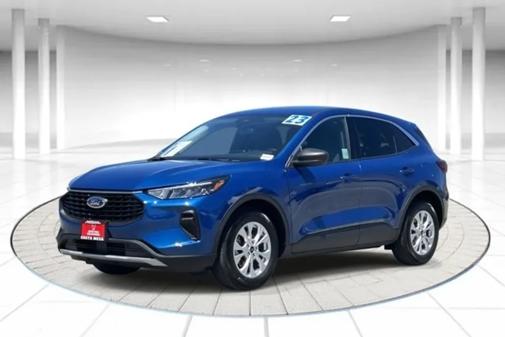 2023 Ford Escape Active photo 1