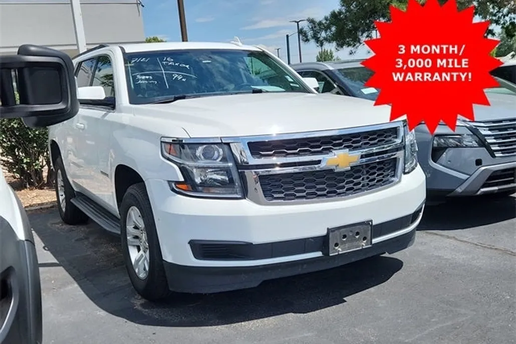 2016 Chevrolet Tahoe LT photo 1