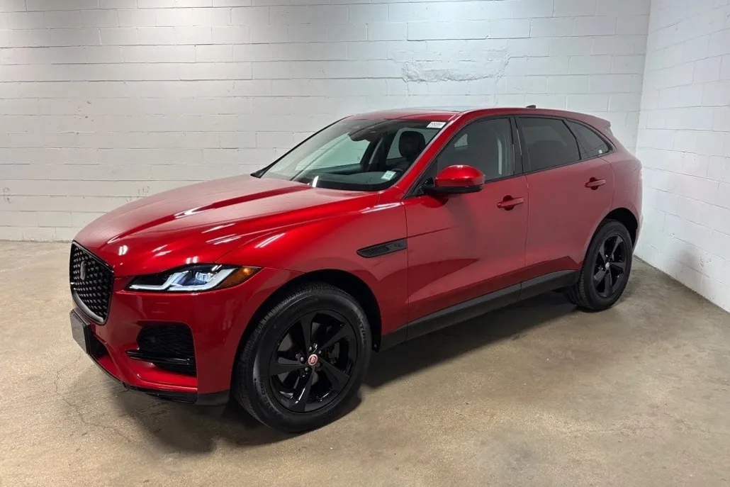 2022 Jaguar F-PACE P250 S photo 1