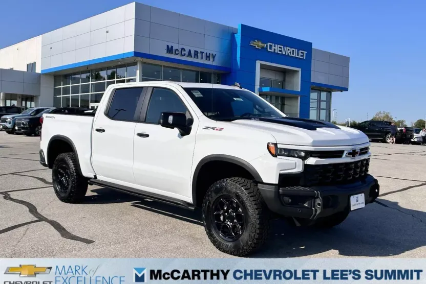 2025 Chevrolet Silverado 1500 ZR2 photo 1