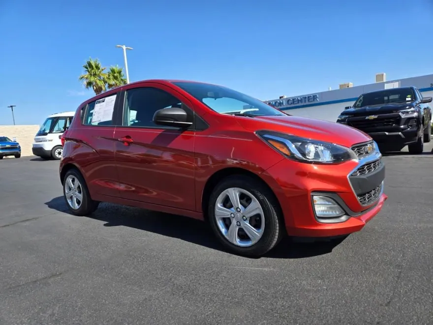 2021 Chevrolet Spark LS photo 1