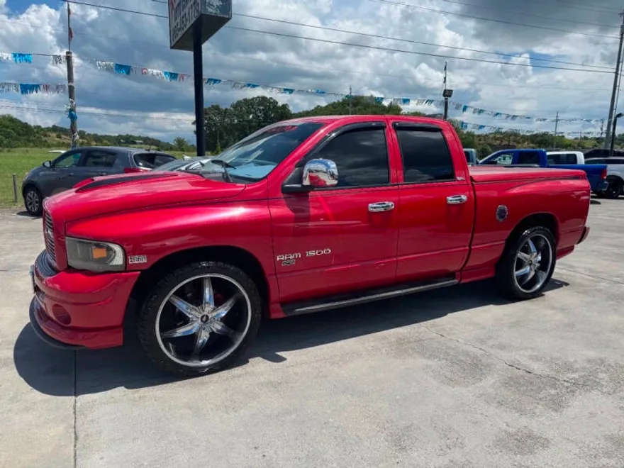 2003 Dodge Ram Laramie photo 1