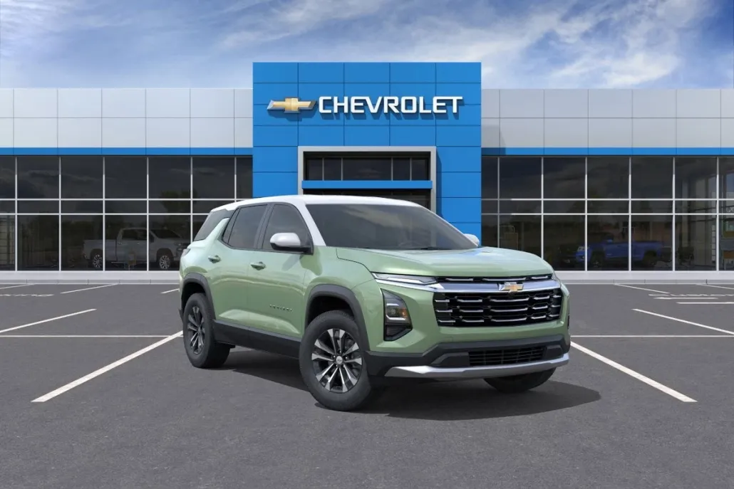 2026 Chevrolet Equinox LT photo 1