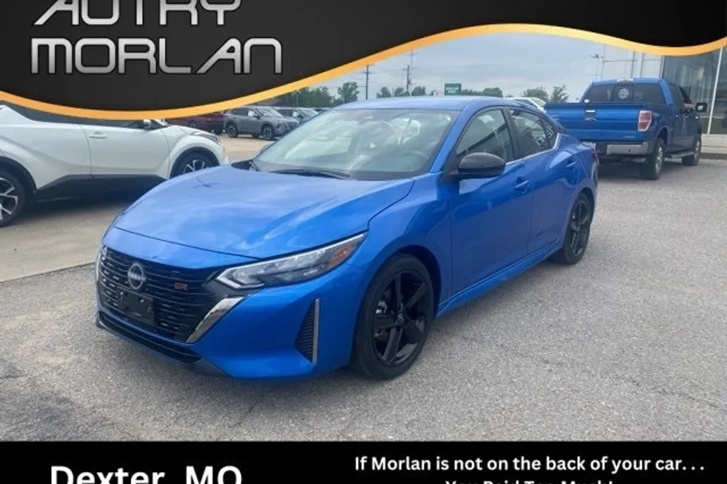 2024 Nissan Sentra SR photo 1