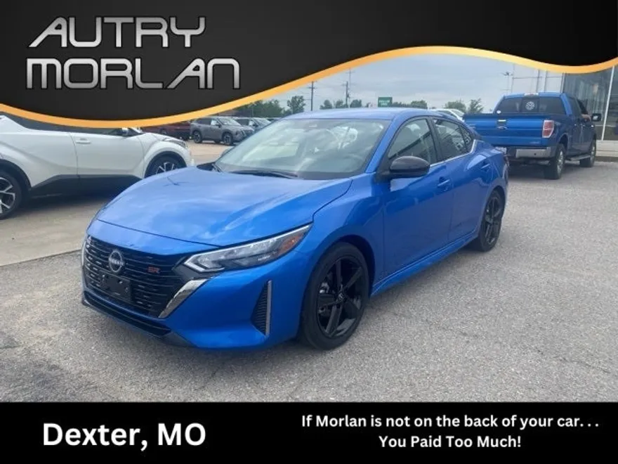 2024 Nissan Sentra SR photo 1