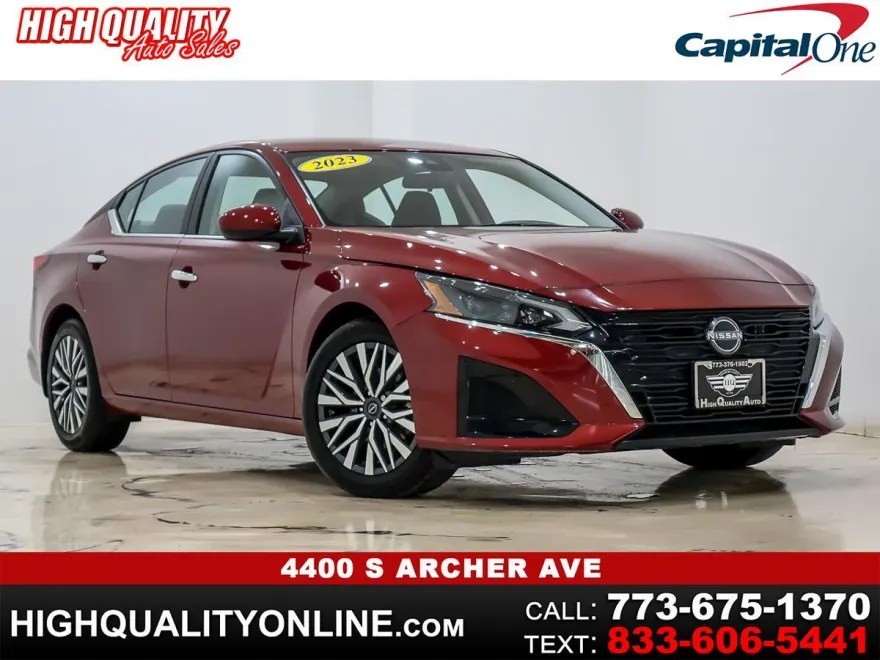 2023 Nissan Altima 2.5 SV photo 1
