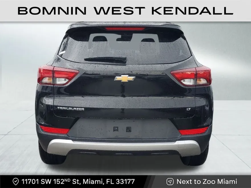 2023 Chevrolet Trailblazer LT photo 1