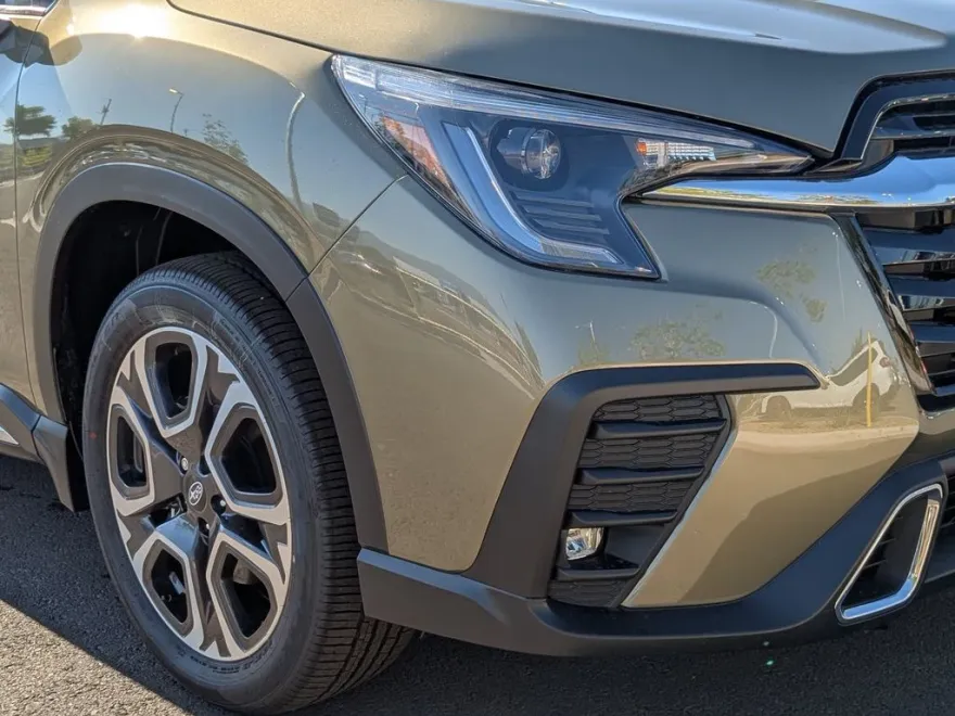 2025 Subaru Ascent Touring photo 1