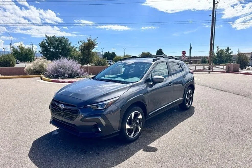 2025 Subaru Crosstrek Limited photo 1