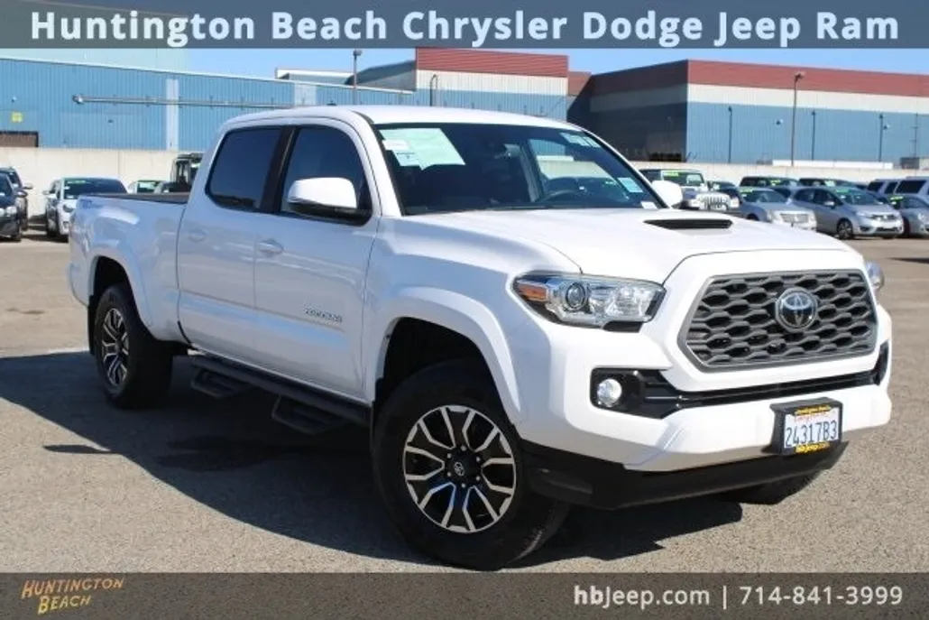 2020 Toyota Tacoma SR5 photo 1