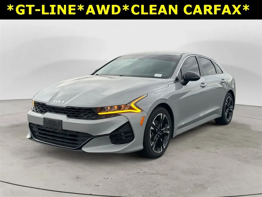 2022 Kia K5 GT-Line photo 1