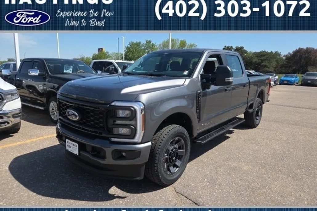2025 Ford F-350 photo 1