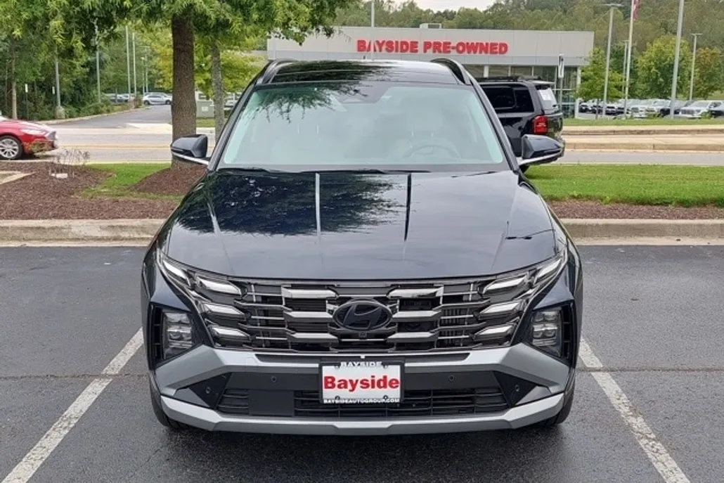 2025 Hyundai Tucson Hybrid Limited photo 1