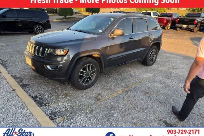 2020 Jeep Grand Cherokee Laredo E photo 1