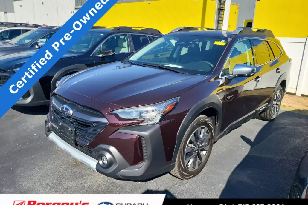 2024 Subaru Outback Touring photo 1