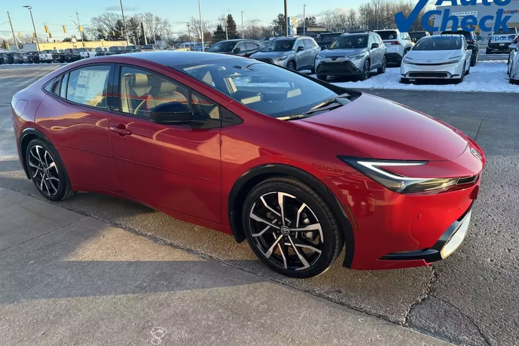 2024 Toyota Prius Prime XSE Premium photo 1